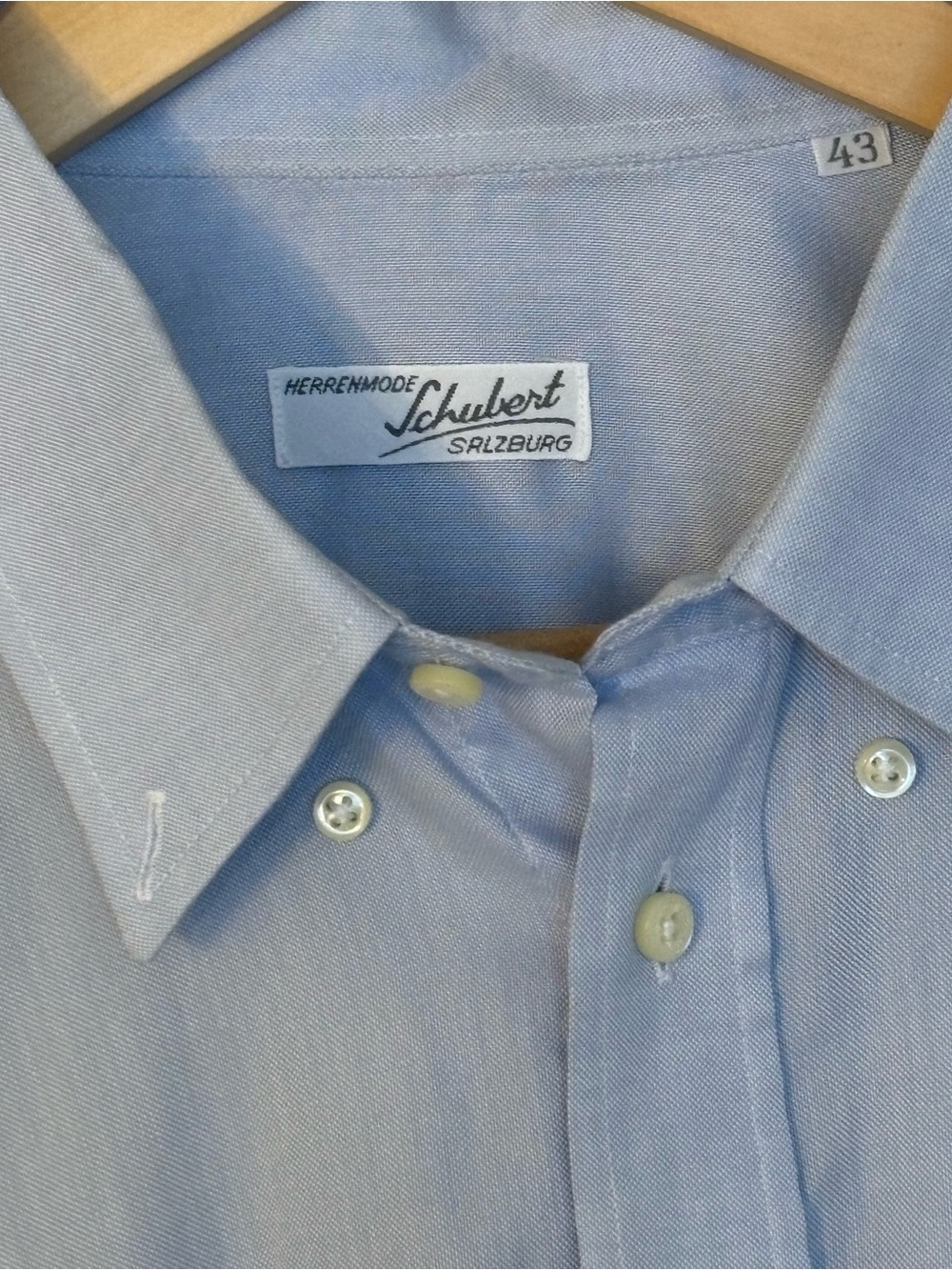 Herrenmode Schubert Salzburg Men's Light Blue Shirt, 43